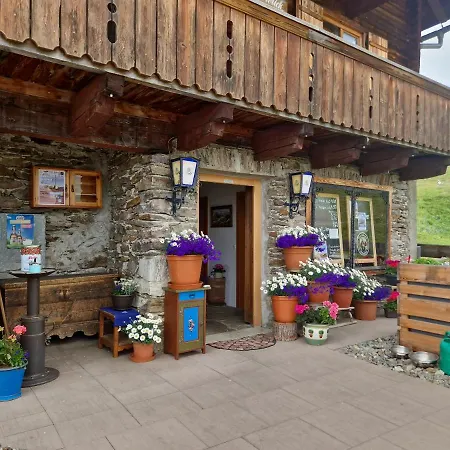 Almgasthaus Glocknerblick Großkirchheim