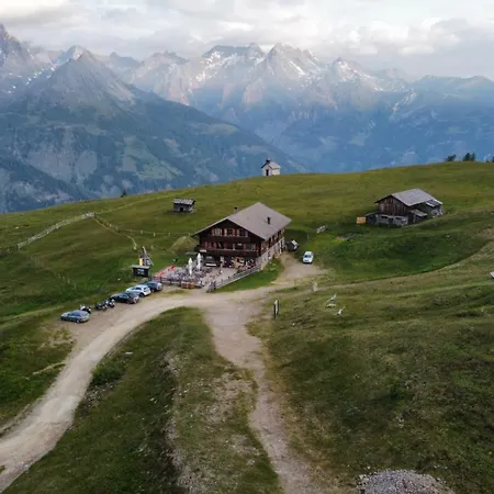 Almgasthaus Glocknerblick Zajazd Großkirchheim