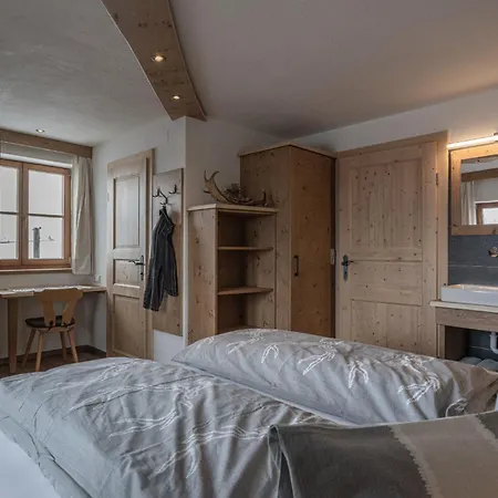 Almgasthaus Glocknerblick Zajazd Großkirchheim