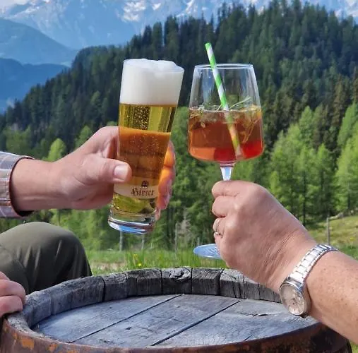 Almgasthaus Glocknerblick Zajazd Großkirchheim