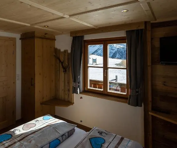 Almgasthaus Glocknerblick Zajazd Großkirchheim