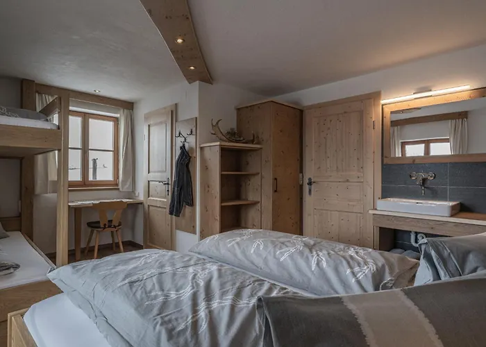 Almgasthaus Glocknerblick Zajazd Großkirchheim